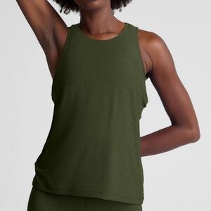 NWT Beyond Yoga Featherweight Rebalance Tank - Small - Army Green Heather